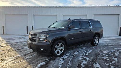 2017 Chevrolet Suburban LT