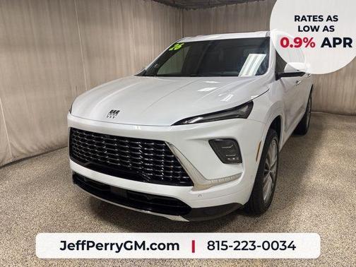 White Tri-Coat 2026 Buick Enclave Avenir