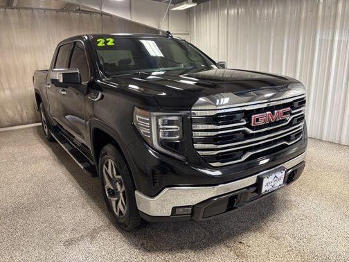 2022 GMC Sierra 1500 SLT