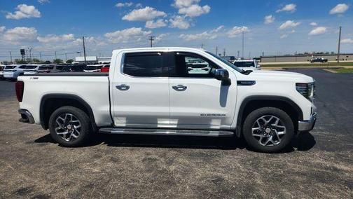 Summit White 2024 GMC Sierra 1500 SLT