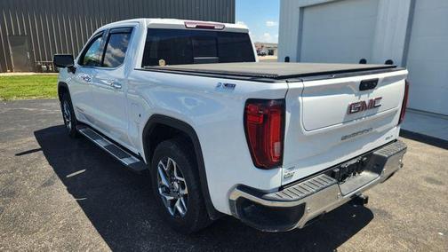 Summit White 2024 GMC Sierra 1500 SLT