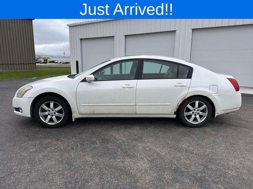 Winter Frost Pearl 2005 Nissan Maxima SL