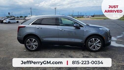 Satin Steel Metallic 2021 Cadillac XT5 Premium Luxury