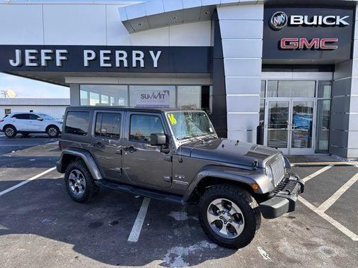 2016 Jeep Wrangler Unlimited Sahara