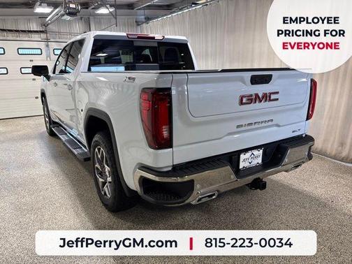 Glacier White 2026 GMC Sierra 1500 SLT
