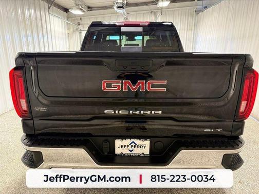 Onyx Black 2023 GMC Sierra 1500 SLT