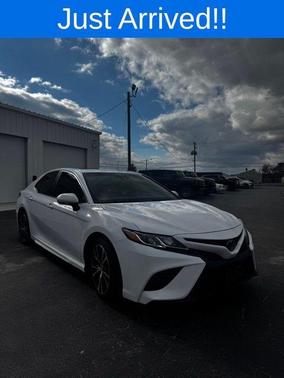 2018 Toyota Camry LE