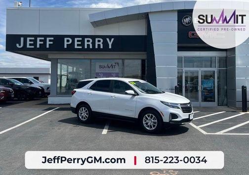 Iridescent Pearl Tricoat 2023 Chevrolet Equinox 1LT