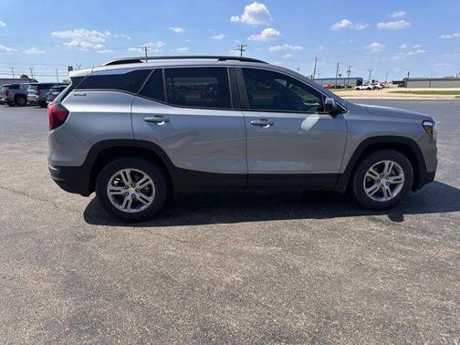 Sterling 2023 GMC Terrain SLE