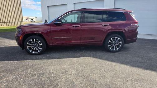 2023 Jeep Grand Cherokee L Overland