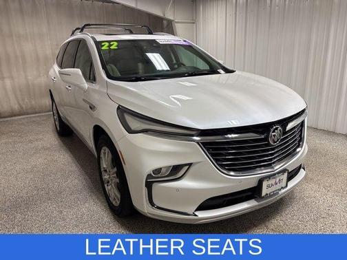 2022 Buick Enclave Essence