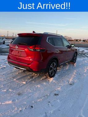 2017 Nissan Rogue SL