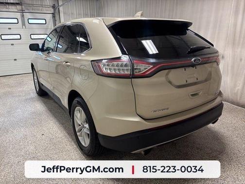 White Gold Metallic 2018 Ford Edge SEL