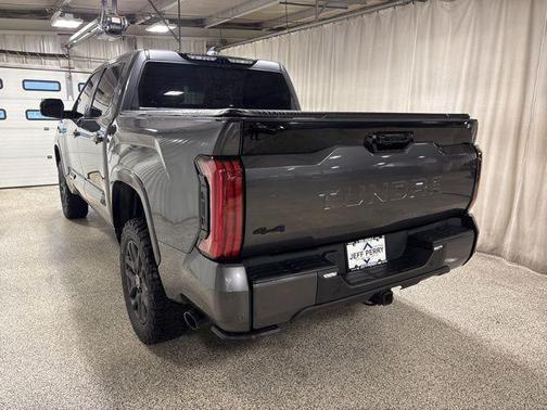 2024 Toyota Tundra Hybrid Platinum