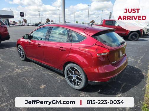 Ruby Red Metallic 2017 Ford Focus SEL