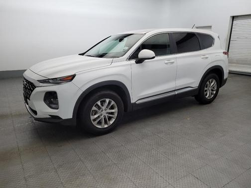 2019 Hyundai SANTA FE SE 2.4