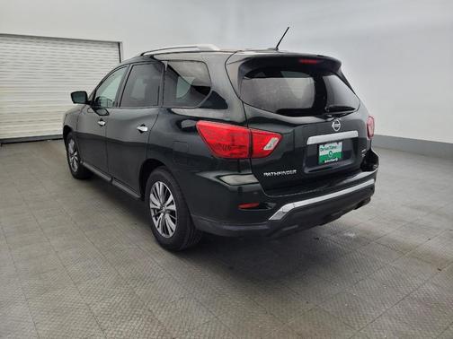 2018 Nissan Pathfinder SL