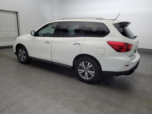 2018 Nissan Pathfinder SV