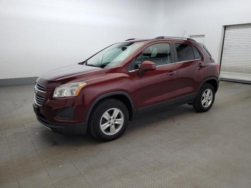 Red 2016 Chevrolet Trax LT