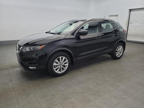 2022 Nissan Rogue Sport SV