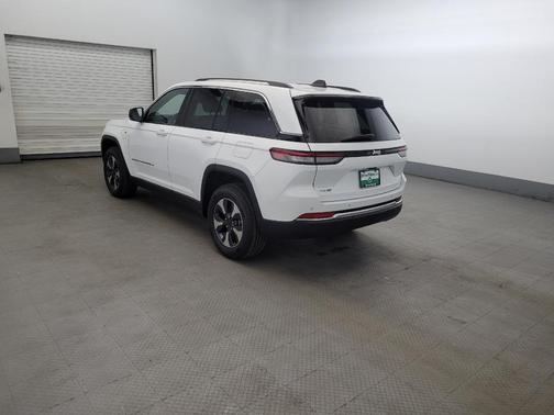 Bright White Clearcoat 2022 Jeep Grand Cherokee 4xe Base