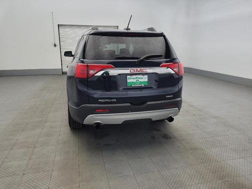 2017 GMC Acadia SLE-2