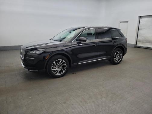 Infinite Black Metallic Clearcoat 2022 Lincoln Corsair Standard