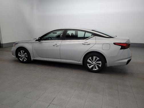 2022 Nissan Altima S FWD