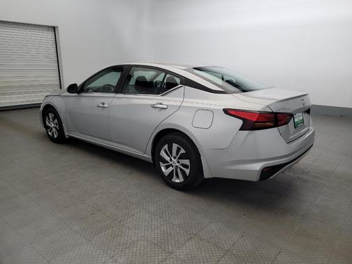 2022 Nissan Altima S FWD