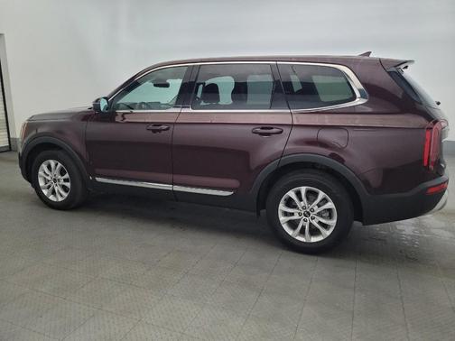 Sangria 2021 Kia Telluride LX