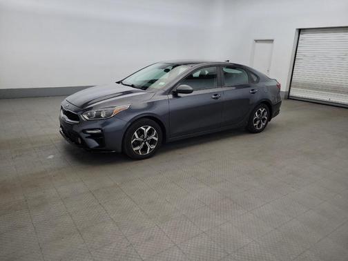 Gravity Grey 2019 Kia Forte LXS