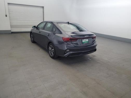 Gravity Gray 2023 Kia Forte LXS