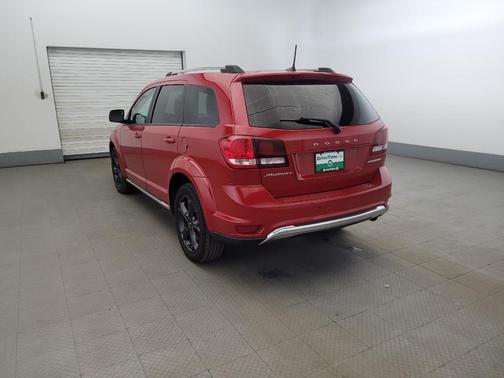 Redline 2 Coat Pearl 2020 Dodge Journey Crossroad