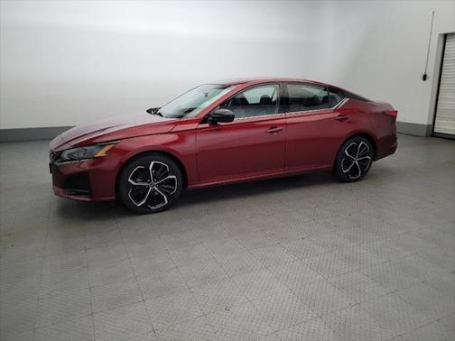 2023 Nissan Altima SR FWD
