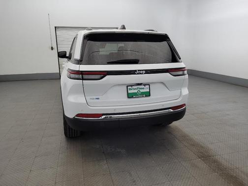 2022 Jeep Grand Cherokee 4xe Base