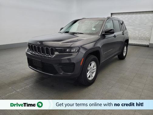 2022 Jeep Grand Cherokee Laredo