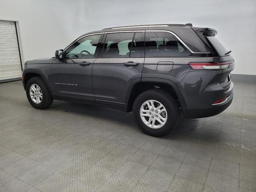 2022 Jeep Grand Cherokee Laredo