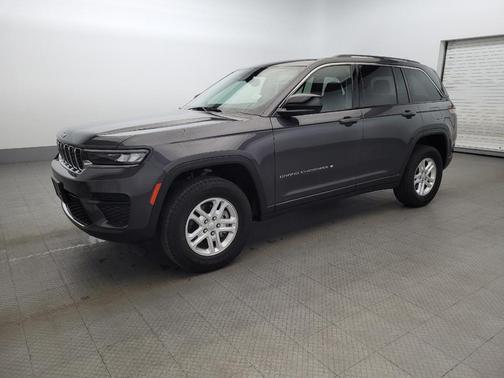 2022 Jeep Grand Cherokee Laredo