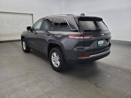 2022 Jeep Grand Cherokee Laredo