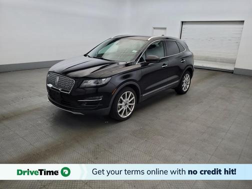 Infinite Black Metallic 2019 Lincoln MKC Reserve