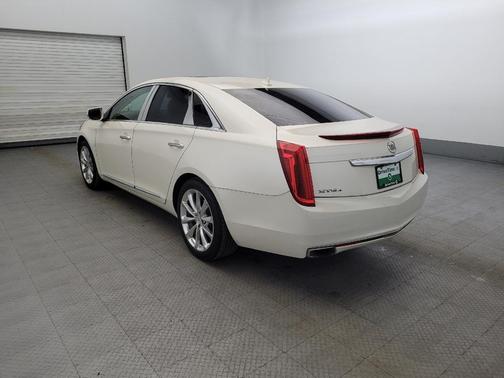 White Diamond Tricoat 2013 Cadillac XTS Premium