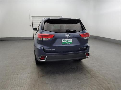 2017 Toyota Highlander Limited Platinum