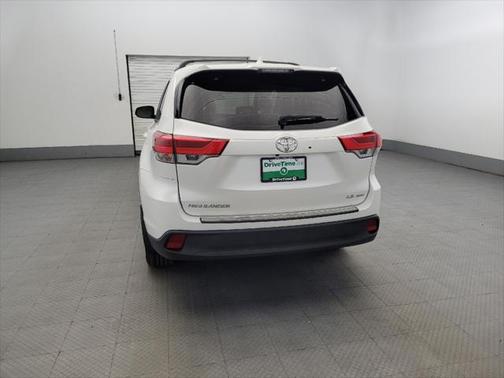 2018 Toyota Highlander LE Plus