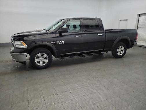 2017 RAM 1500 SLT