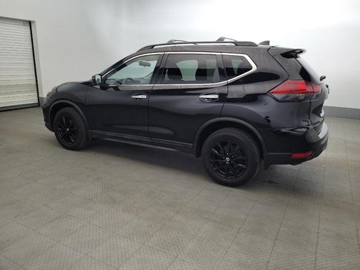 Magnetic Black 2018 Nissan Rogue SV