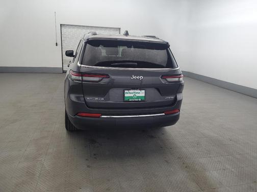 Baltic Gray Metallic Clearcoat 2022 Jeep Grand Cherokee L Laredo