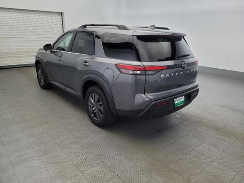 2022 Nissan Pathfinder SV 4WD