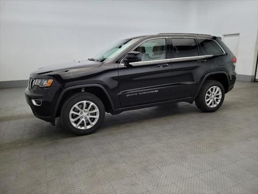 2022 Jeep Grand Cherokee Laredo