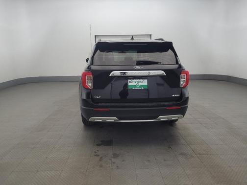 Agate Black Metallic 2021 Ford Explorer XLT