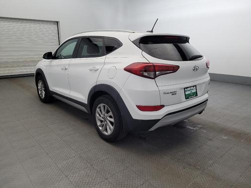 Dazzling White 2017 Hyundai TUCSON Eco